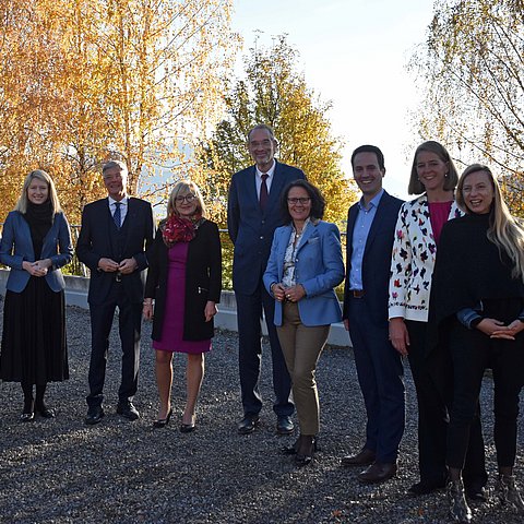 v.li: LRin Daniela Winkler (Burgenland), LRin Christiane Teschl-Hofmeister (NÖ), LH Peter Kaiser (Kärnten), LRin Beate Palfrader (Tirol), BM Heinz Faßmann, LRin Daniela Gutschi (Bildung, Salzburg), Vize-Bgm Christoph Wiederkehr (Wien), LRin Andrea Klambauer (Elementarpädagogik, Salzburg), LRin Juliane Bogner-Strauß (Steiermark), Landesstatthalterin Barbara Schöbi-Fink (Vorarlberg).