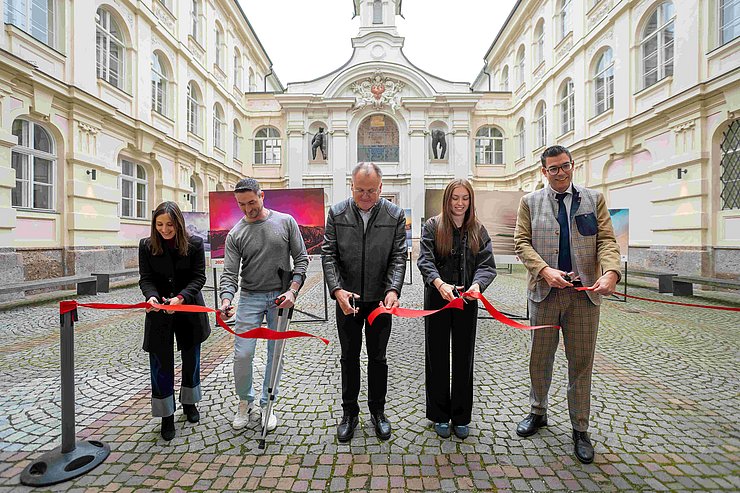 © Land Tirol/Danijel Jovanovic Start der Wanderausstellung in Innsbruck.