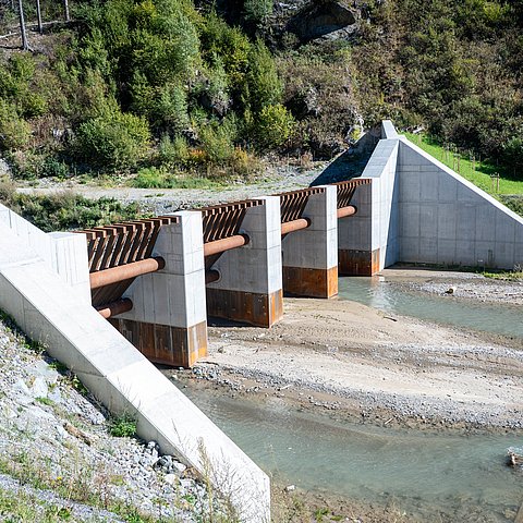 � Land Tirol/Hörmann Hochwasserschutz am Villgratenbach schreitet voran