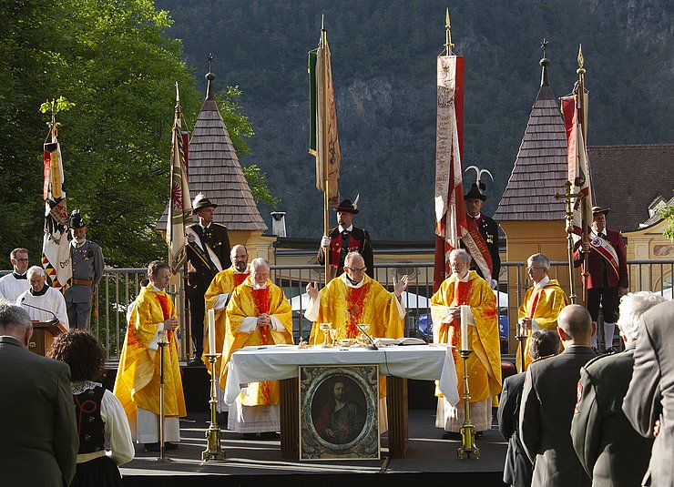 Herz-Jesu-Gelöbnisgottesdienst in Stams.