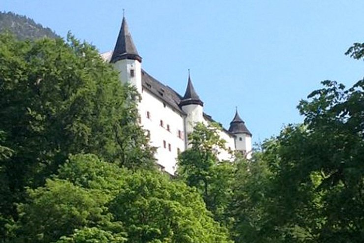 Außenansicht von "Schloss Tratzberg" in "Jenbach"