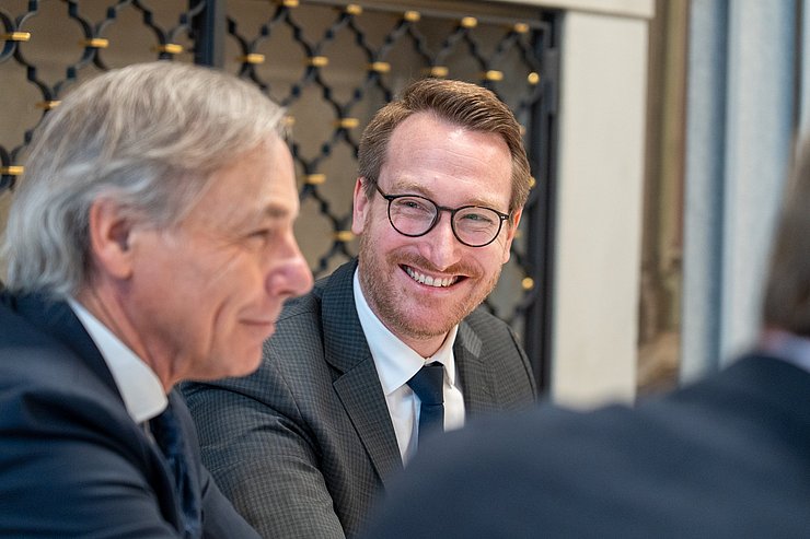 Auch LHStv Philip Wohlgemuth nahm am Neujahrsempfang des Consularischen Corps im Parissaal teil. 