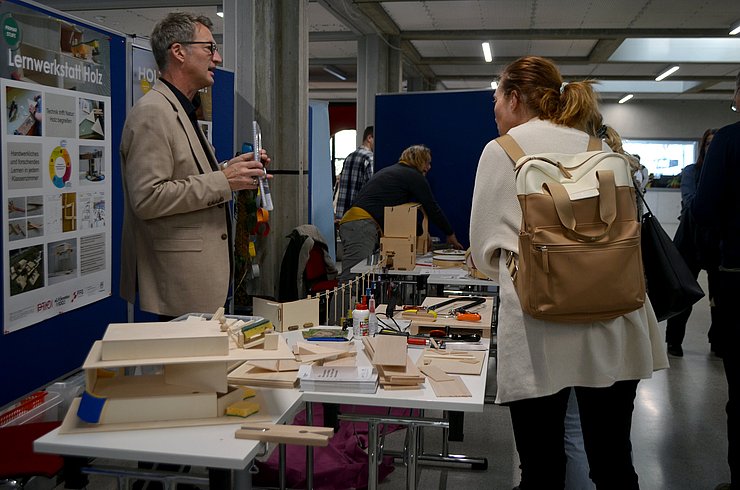 © klasse!forschung/Reitsamer Die Leidenschaft für MINT – also Mathematik, Informatik, Naturwissenschaft und Technik – im pädagogischen Alltag zu verankern: das war das Ziel des ersten MINT-Future-Day.