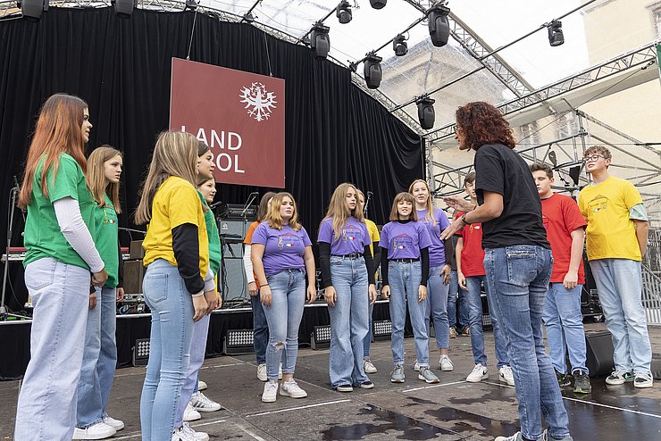 SiegerInnen des Chorpreises: Der Klassenchor der 4ab der Musikmittelschule Nußdorf-Debant (Osttirol).