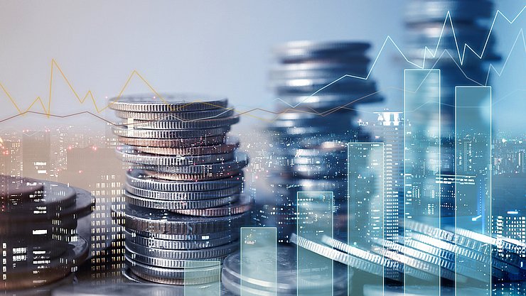 © 530884738 Double,Exposure,Of,Graph,And,Rows,Of,Coins,For,Finance