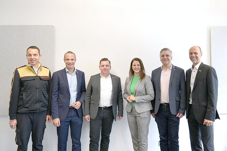 © Land Tirol/Dominik Sechs Personen