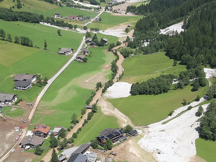 Drohnenaufnahmen der Gemeinde Gschnitz nach den Murenabgängen.