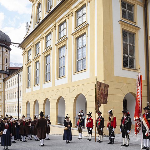 Symbolbild Herz-Jesu-Feierlichkeiten im Stift Stams