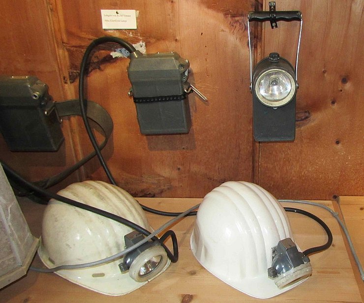 Helme und Lampen im "Kulturerbe Mehlerhaus"