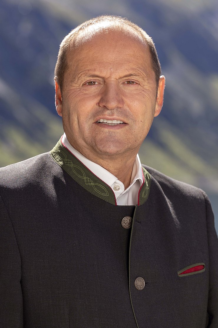 Portraitbild von LHStv Josef Geisler