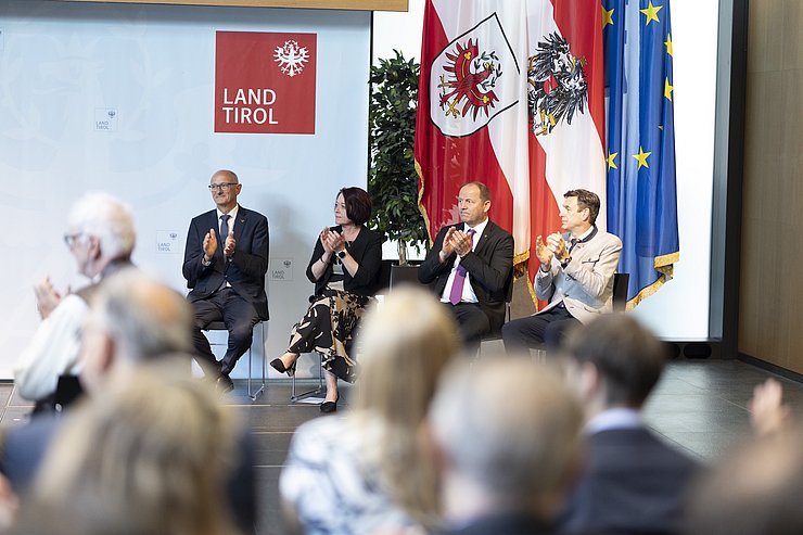 © Land Tirol/Sedlak Anton Mattle, Sonja Ledl-Rossmann, Josef Geisler und Herbert Forster.
