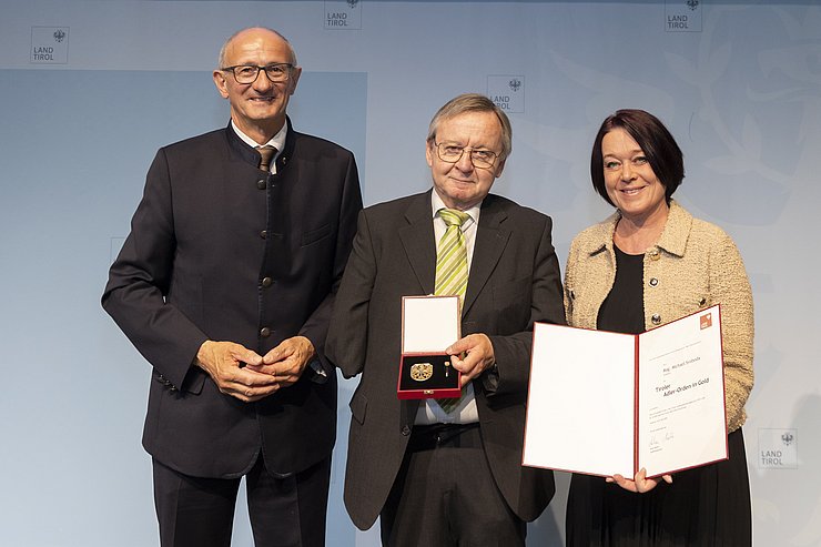 Foto mit dem Geehrten.