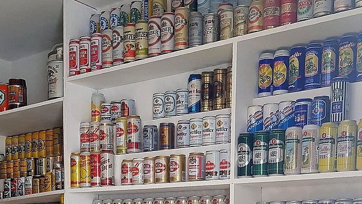 Blick in einen Ausstellungsraum des "Biermuseums in Timls".