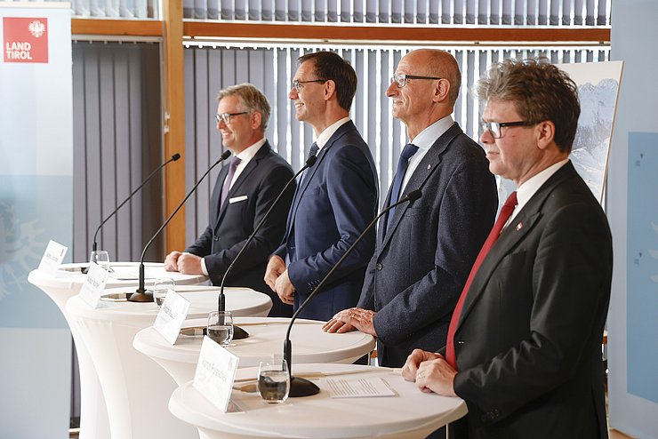 Bild von der Pressekonferenz