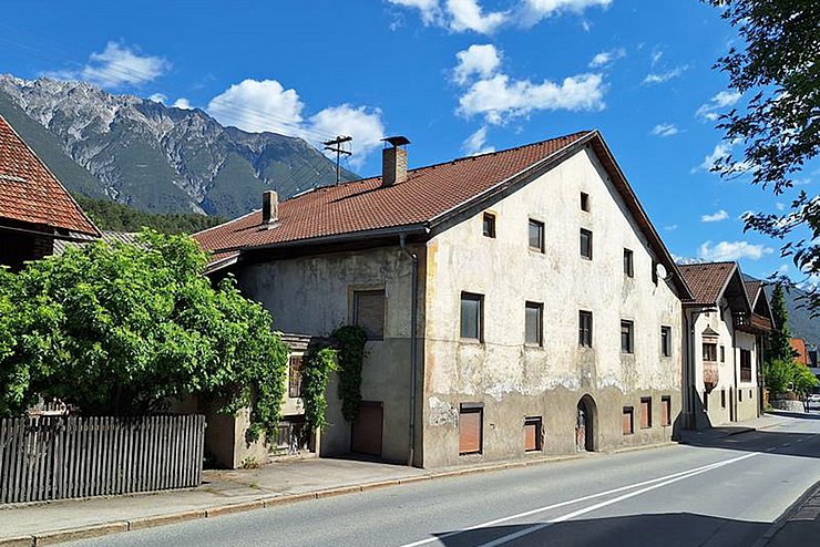 © Land Tirol Gehsteig Tarrenz