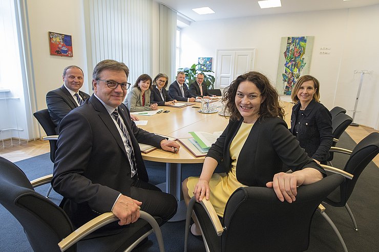 Einmal mehr war der Breitbandausbau in Tirol im Fokus der Tiroler Landesregierung.