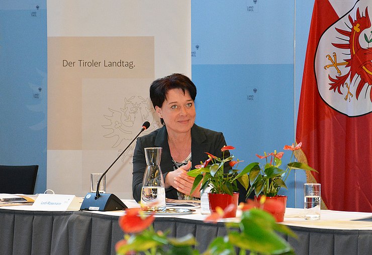 LTPin Ledl-Rossmann betonte, dass die Beratungs- und Beschwerdestelle des Landtages auch in Pandemiezeiten stets für die BürgerInnen erreichbar war.