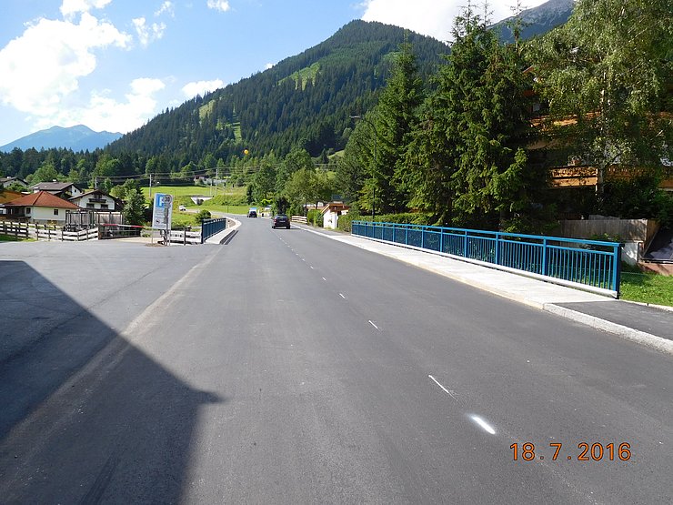 Neue Lussbachbrücke Blickrichtung Nordwest
