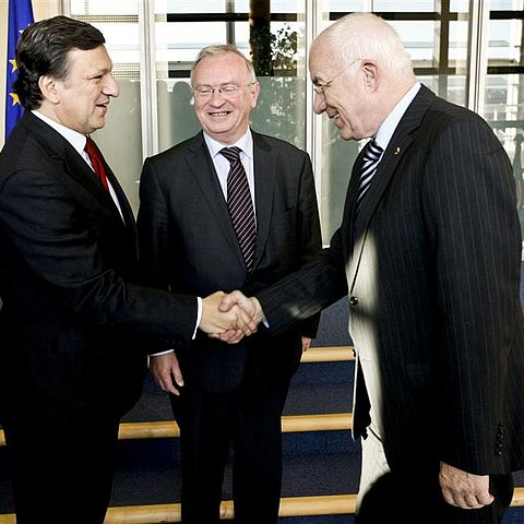 CALRE-Präsident Herwig van Staa traf gestern EU-Kommissionspräsident José Manuel Barroso und den AdR-Präsidenten Luc Van den Brande in Brüssel