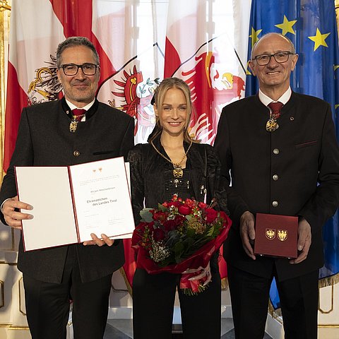 Gruppenfoto mit Weichselbraun.