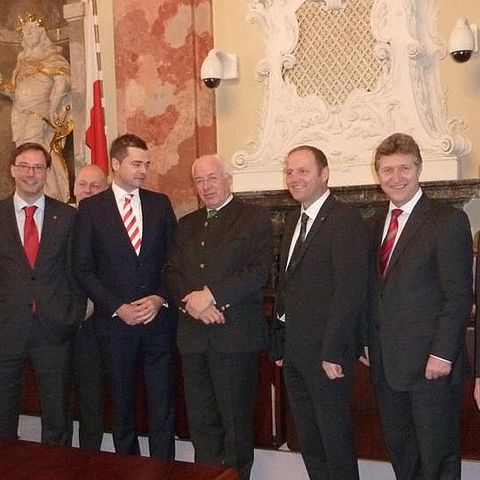 Landtagsvizepräsident Bodner, Fraktionsvorsitzender Mohring, LTP van Staa und KO Geisler mit Abgeordneten des Thüringer und Tiroler Landtages;
