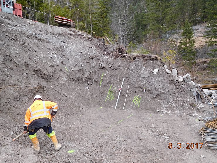 Aushubarbeiten Fundament Widerlager Nord  