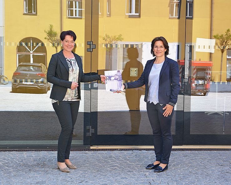 LTPin Sonja Ledl-Rossmann (li.) und LVAin Maria Luise Berger präsentierten den Jahresbericht der Landesvolksanwältin.