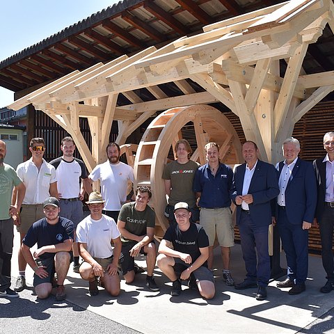Zukunft gestalten mit Holz: SchülerInnen präsentieren innovative Projekte