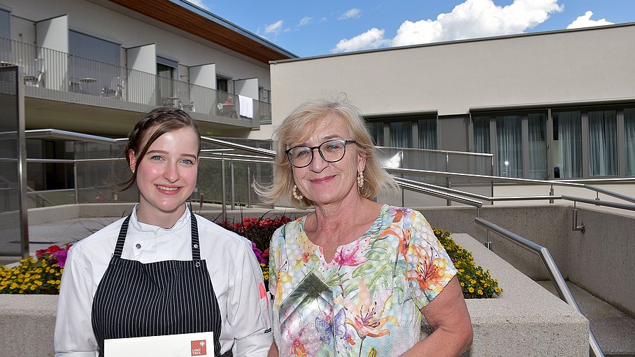 © Land Tirol / Gerzabek „Lehrling des Monats Juni 2022“ heißt Kathrin Sponring