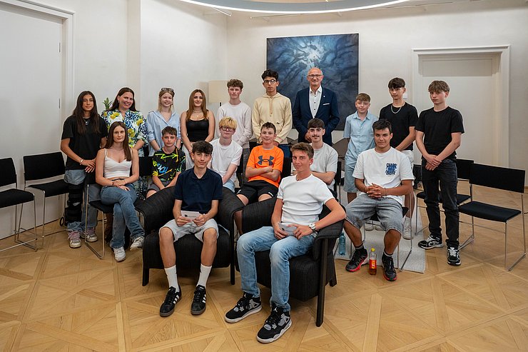© Land Tirol/Jovanovic Gruppenfoto mit 18 Personen
