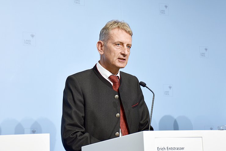 Pressekonferenz Energie Podium