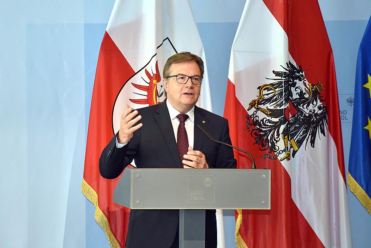 LH Platter: „Wir setzen ganz klare Signale für Menschen mit Einkommensverlusten und sorgen auch für die kommenden Monate vor.“
