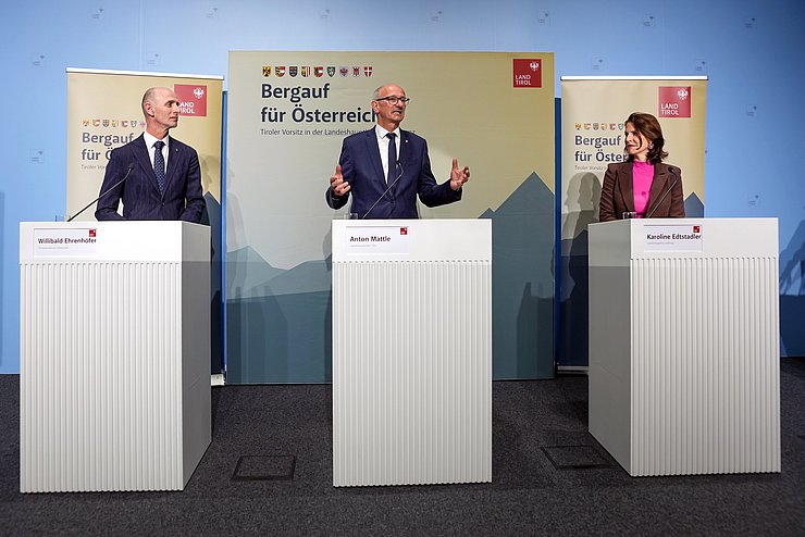 © Land Tirol/Jovanovic Pressekonferenz