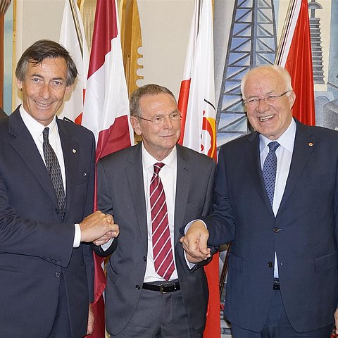 Die Präsidenten der drei Landtage: v.l. Thomas Widmann/Südtirol, Bruno Dorigatti/Trient, Herwig van Staa/Tirol