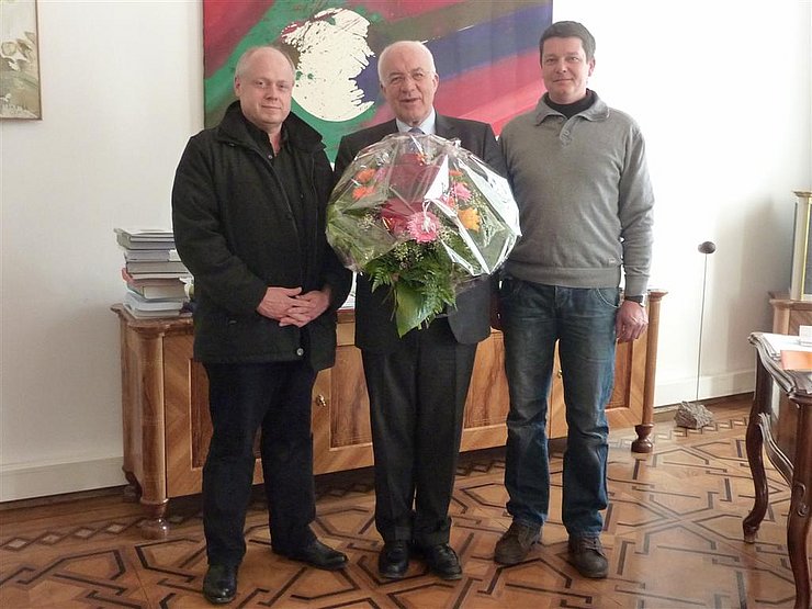 (von links): Obmann-Stellvertreter Tiroler Gärtner Josef Norz, LTP Herwig van Staa, Obmann-Stellvertreter Tiroler Gärtner Christian Jägerbauer