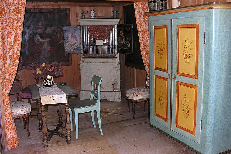 Musikzimmer im "Felixé Minas Haus"