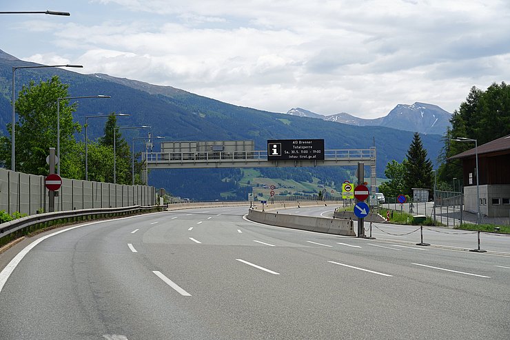 Leere Autobahn