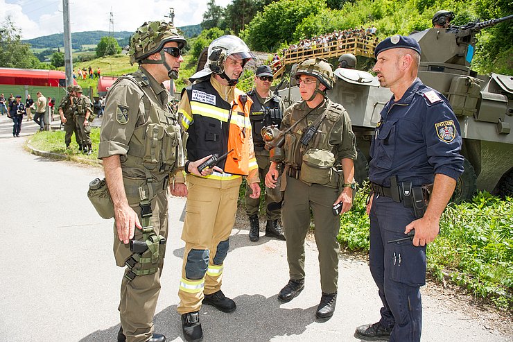 © Land Tirol Bilder zur Bundesheerübung Schutz 2014