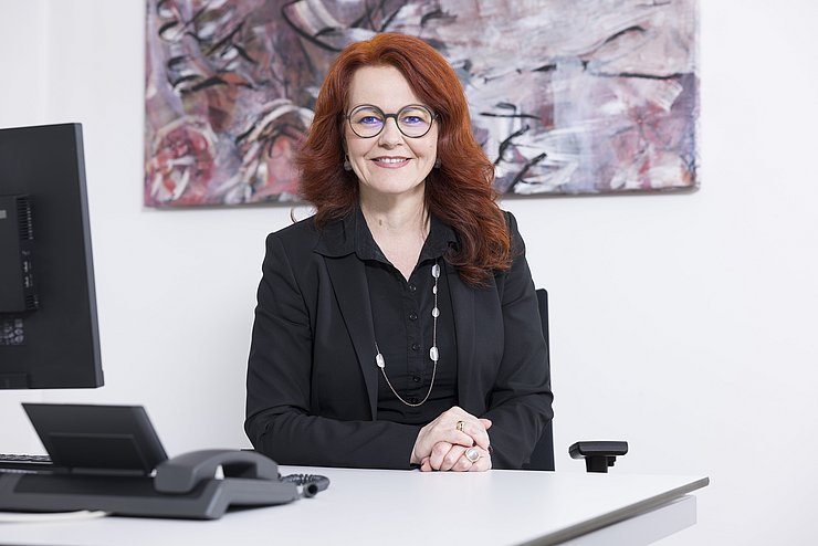 „Gerade die historisch informierte Aufführungspraxis verdient die große Bühne – und wir hauchen ihr mit diesem Lehrgang neuen Atem ein“, sagt LRin Cornelia Hagele.