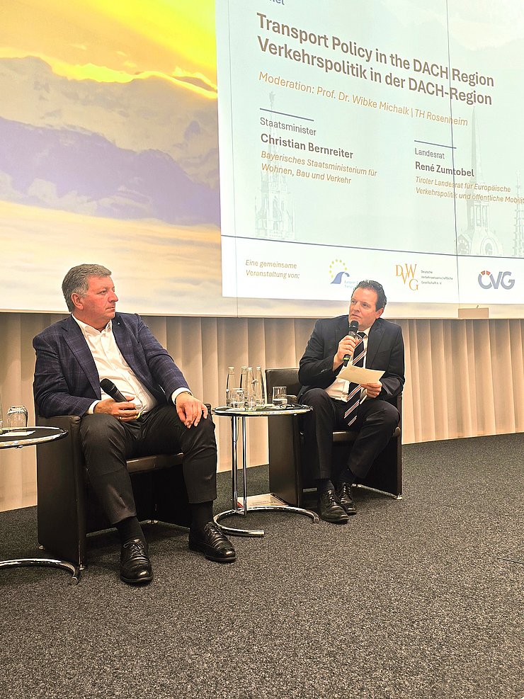 © Land Tirol Bernreiter und Zumtobel am Podium