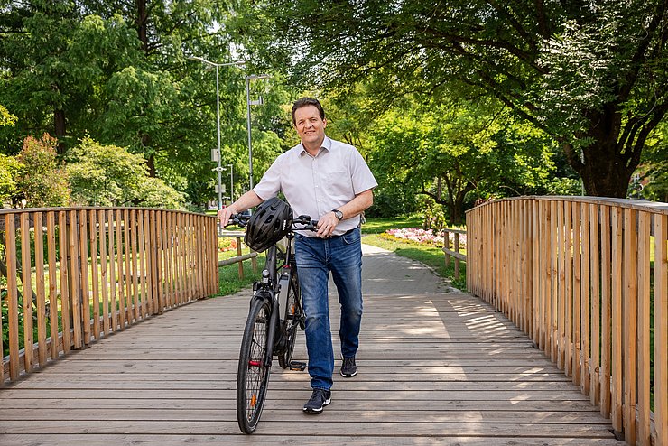 Zumtobel mit Fahrrad