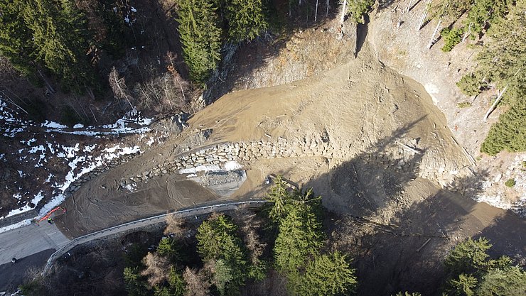 Foto der beschädigten B 171 Tiroler Straße