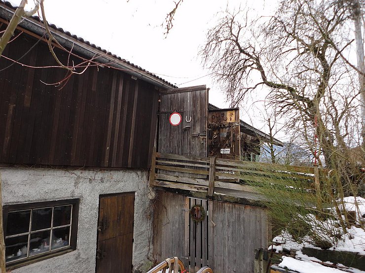 Außenansicht des "Werkzeugmuseums Feuchtner" in "Scheffau"