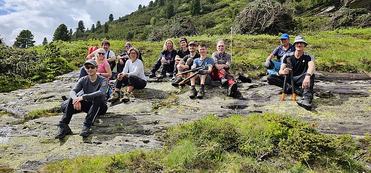 © Naturpark Zillertaler Alpen Gruppenfoto in Landschaft