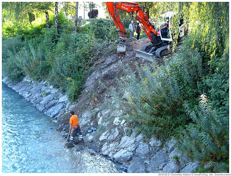 Wassereinleitung in den Inn, Karwendelbrücke, Innsbruck