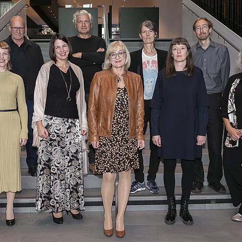 Heute, Montag, fand das Fest der Kultur statt. Im Bild v.li. untere Reihe: Caroline Hochfellner, Karin Mascher, LRin Beate Palfrader, Alexandra Kontriner und Edith Bertel. Hintere Reihe v.li.: Rens Veltman, Peter Sandbichler, Kathrin Stumreich und Stefan Klampfer. 