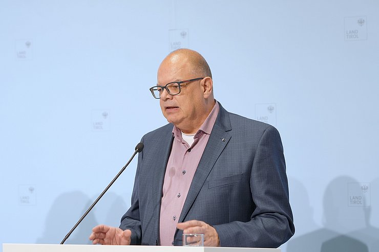 Thomas Beck am Redepult