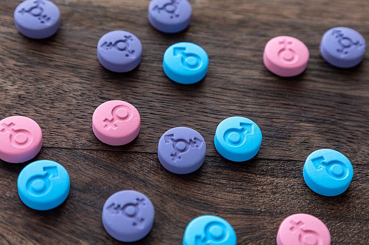 Hormonal,Pills.,Gender,Symbols,Of,Man,,Woman,And,Transgender.,Colored