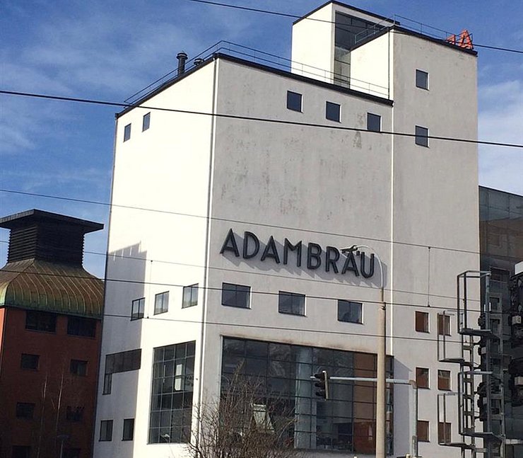 Außenansicht des "aut" in "Innsbruck"