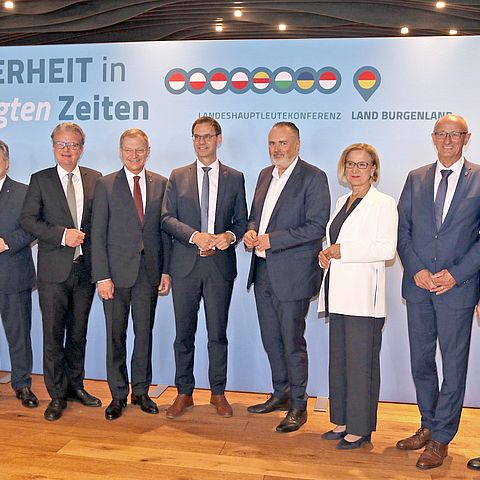 Gruppenfoto der österreichischen Landeshauptleute bei der Konferenz in Burgenland